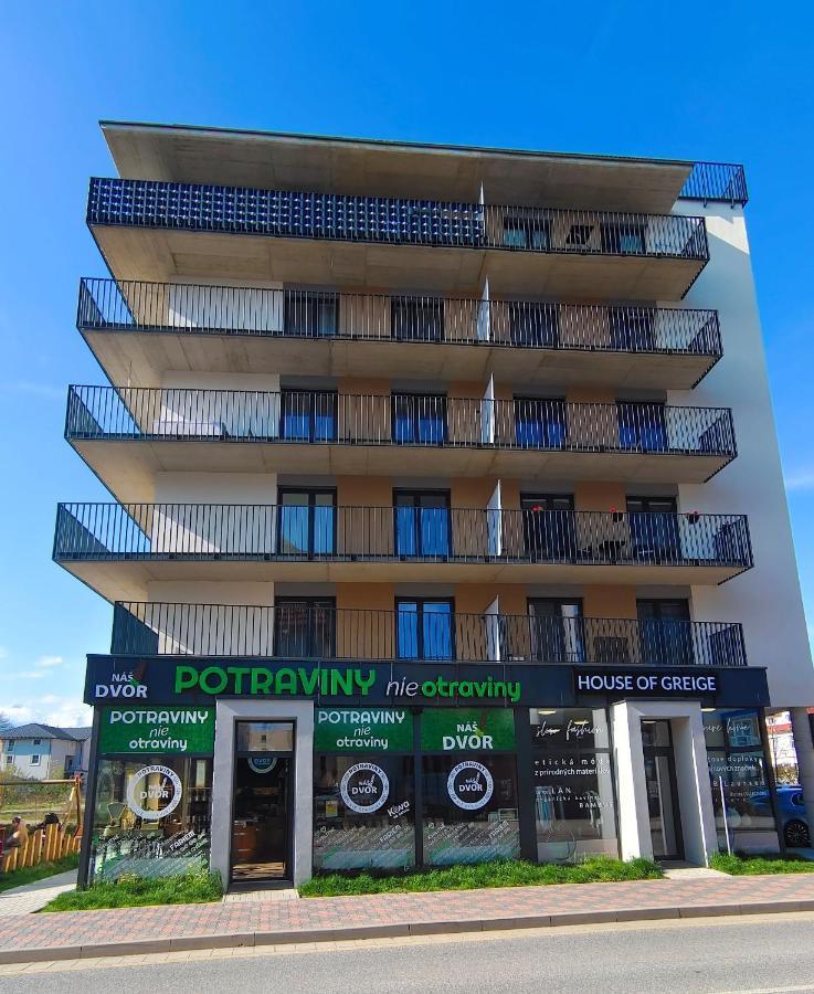 Stellaria Apartment Poprad Eksteriør billede